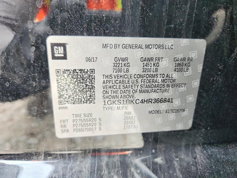 2017 GMC YUKON SLT 13