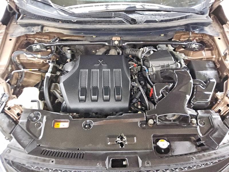 2019 MITSUBISHI ECLIPSE CROSS LE 11