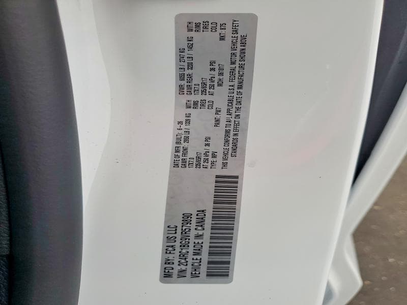 2027 CHRYSLER PACIFICA SELECT 13