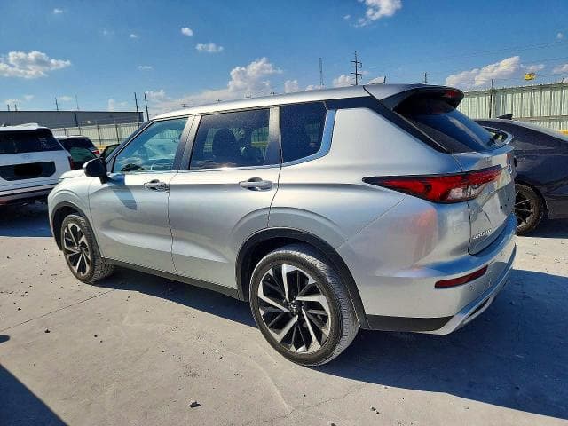 2024 MITSUBISHI OUTLANDER SE 2
