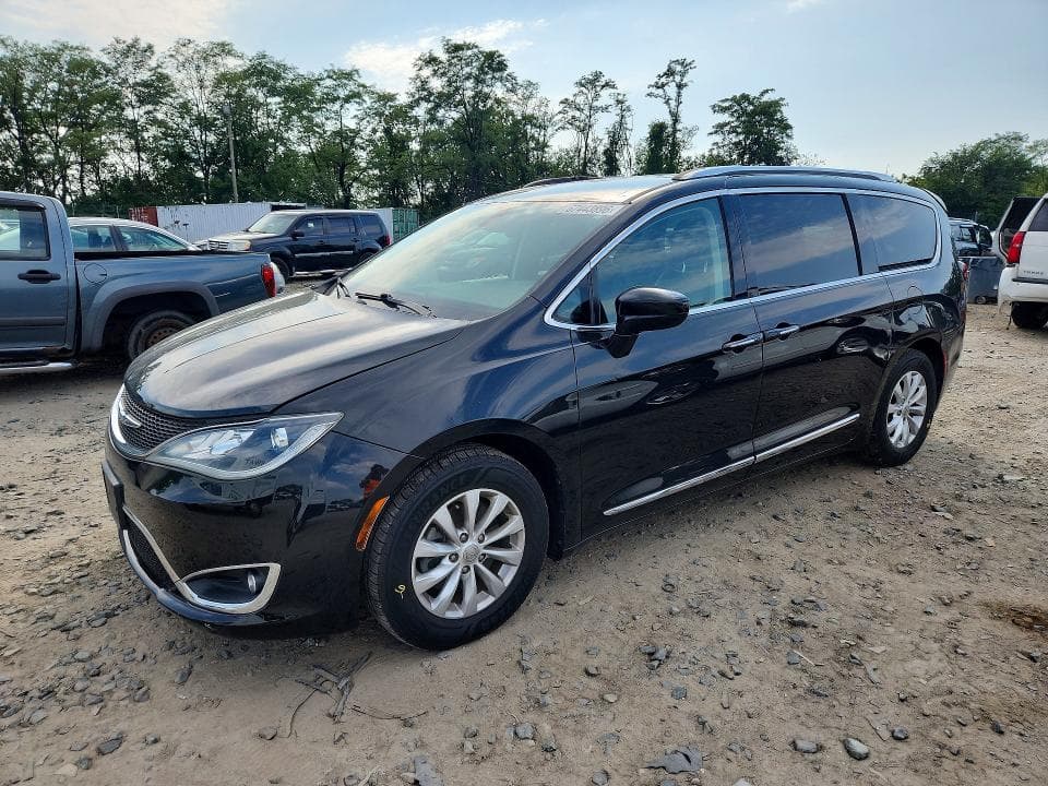 2018 CHRYSLER PACIFICA TOURING L - 1