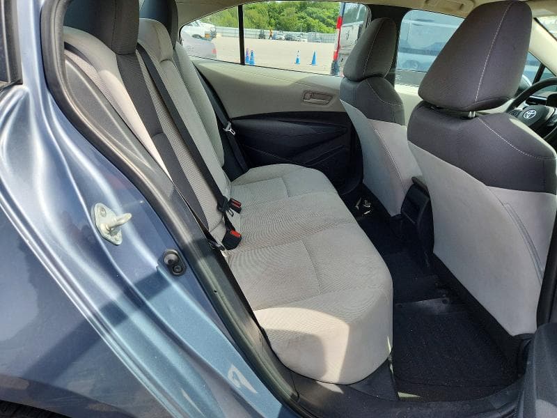 2022 TOYOTA COROLLA LE 10