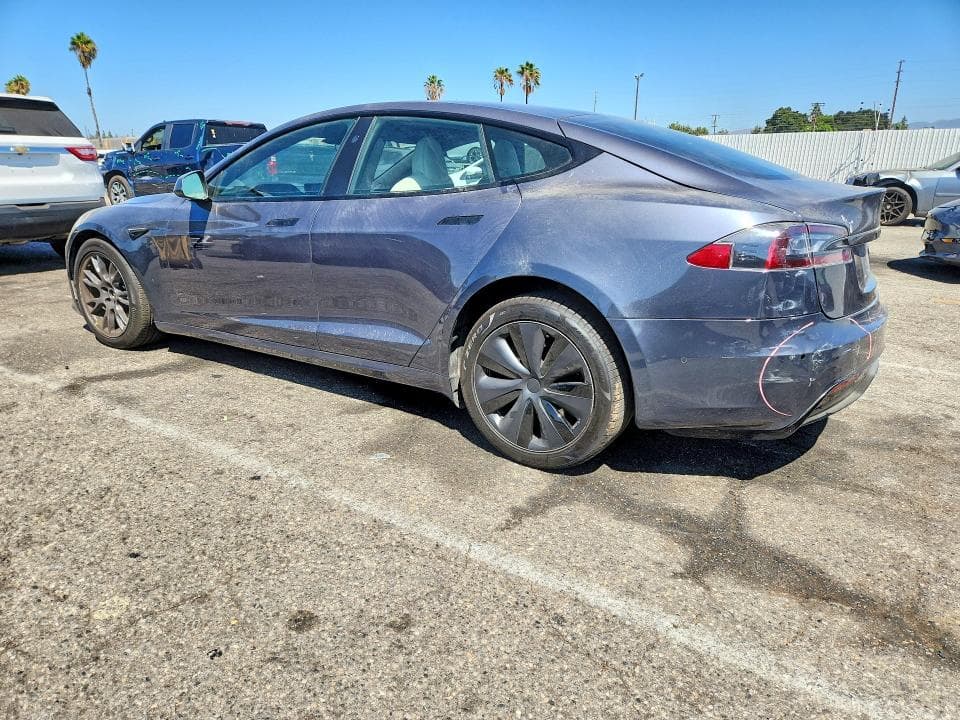 2022 TESLA MODEL S 2