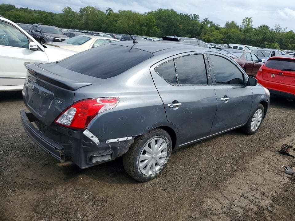 2017 NISSAN VERSA 1.6 SV 3
