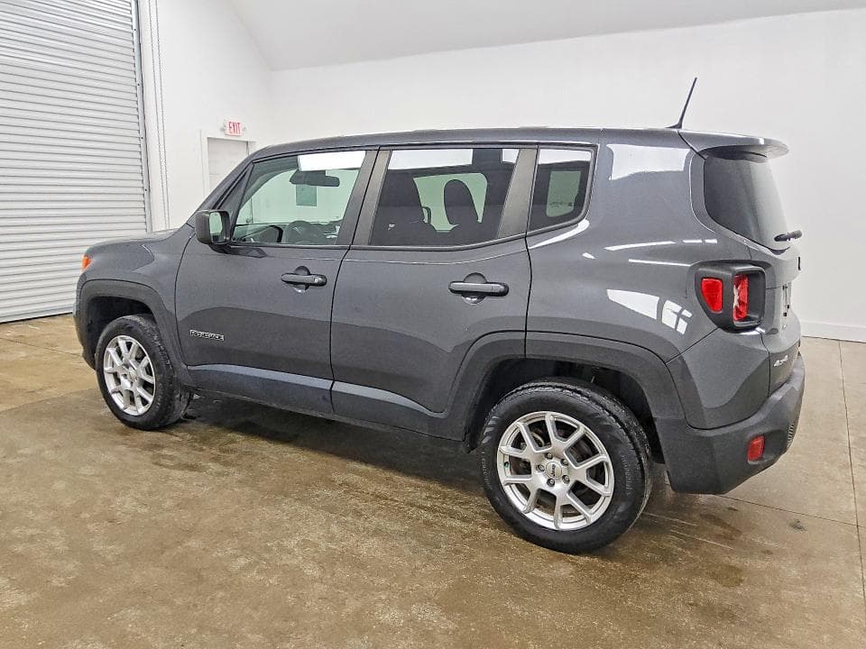2023 JEEP RENEGADE 2