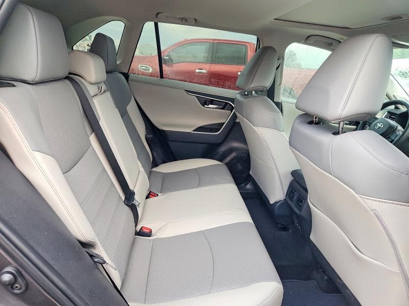 2025 TOYOTA RAV4 LIMITED 11