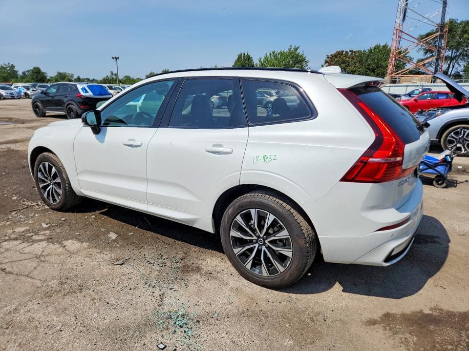 2025 VOLVO XC60 CORE 2