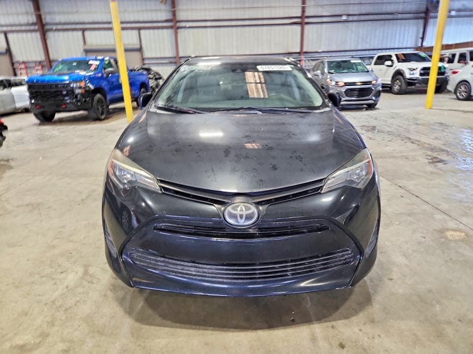 2019 TOYOTA COROLLA LE 5