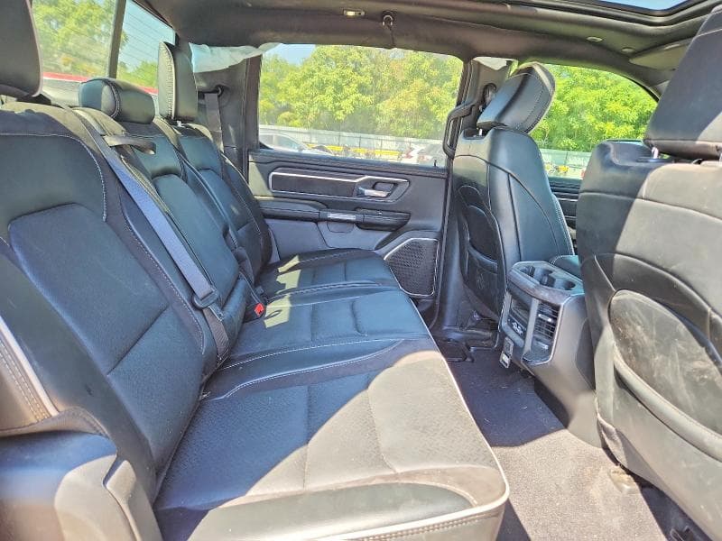 2025 RAM 1500 LARAMIE 10