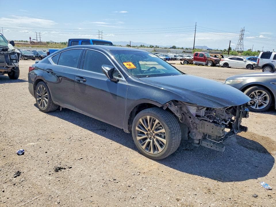 2021 LEXUS ES 300H 4