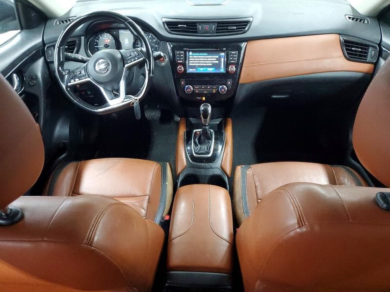 2017 NISSAN ROGUE SL 8