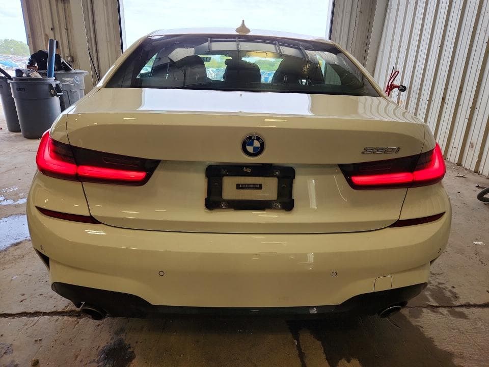 2019 BMW 330I 6