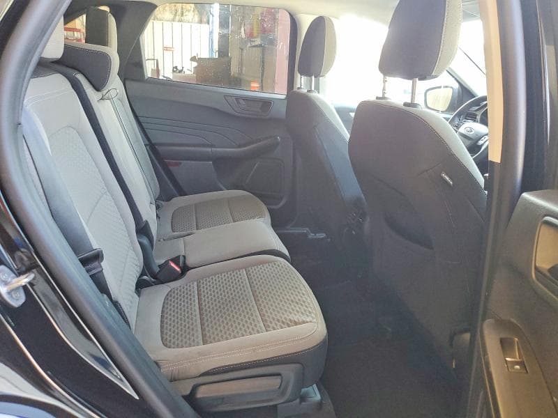 2022 FORD ESCAPE SE 11