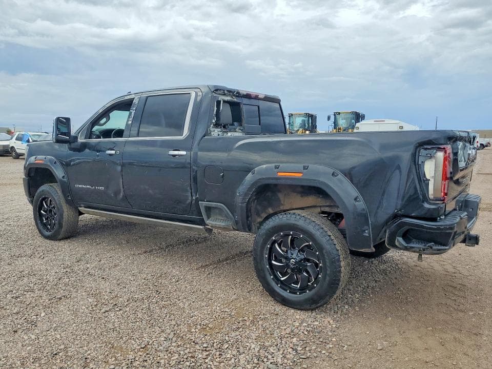 2021 GMC SIERRA K2500 DENALI 2