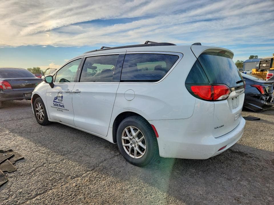 2021 CHRYSLER VOYAGER LXI 2