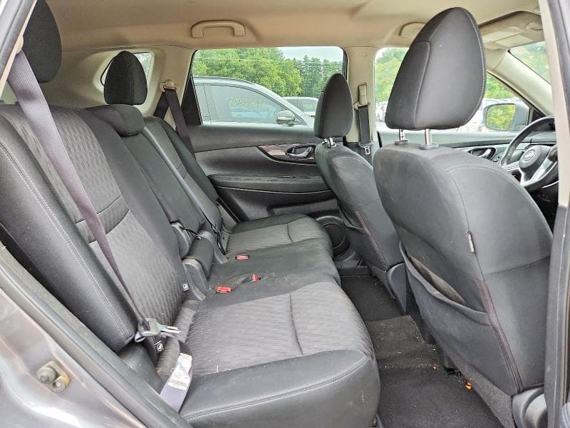 2018 NISSAN ROGUE SV 11