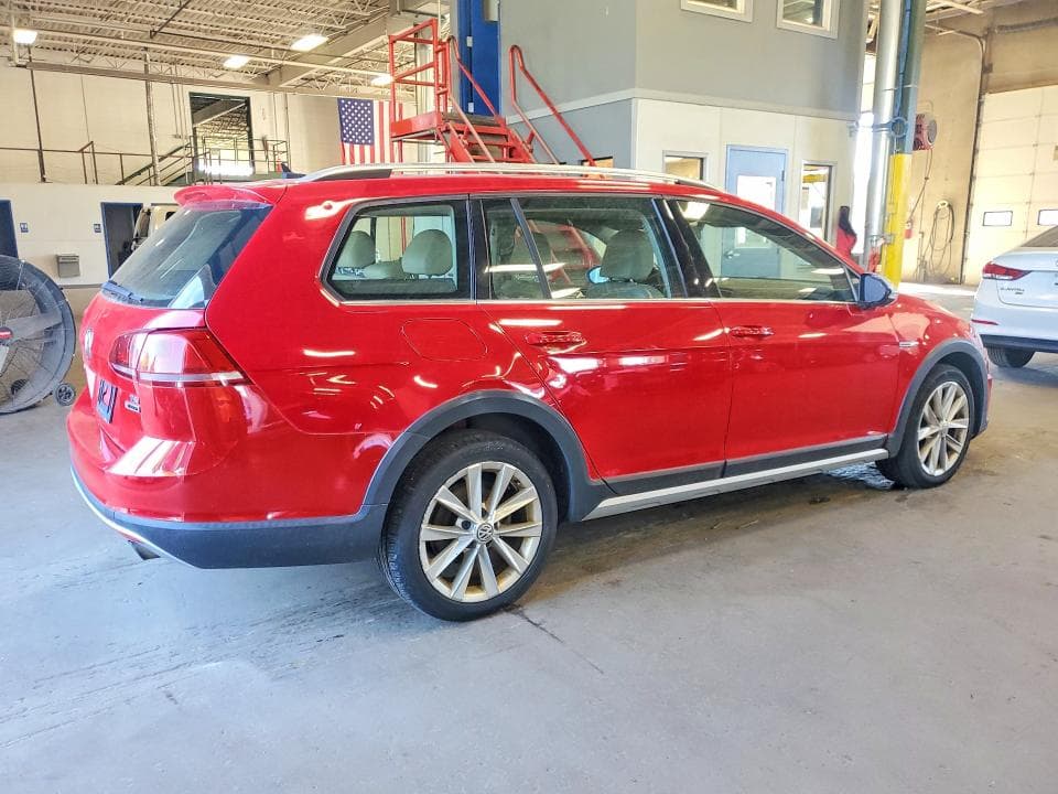 2017 VOLKSWAGEN GOLF ALLTRACK S 3