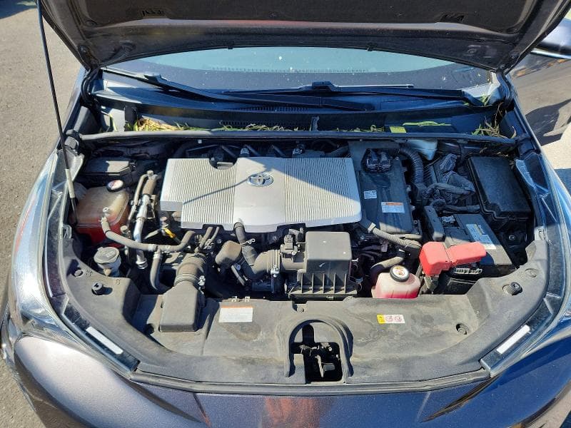 2017 TOYOTA PRIUS TWO 11