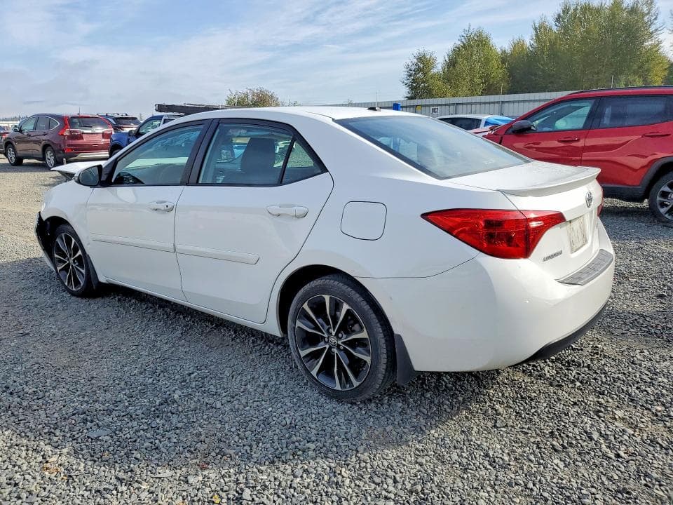 2018 TOYOTA COROLLA SE 2
