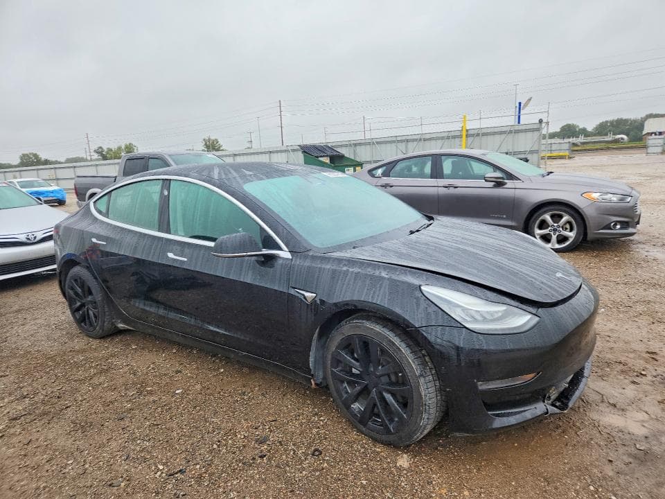 2019 TESLA MODEL 3 4
