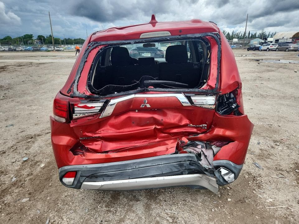 2018 MITSUBISHI OUTLANDER SE 6