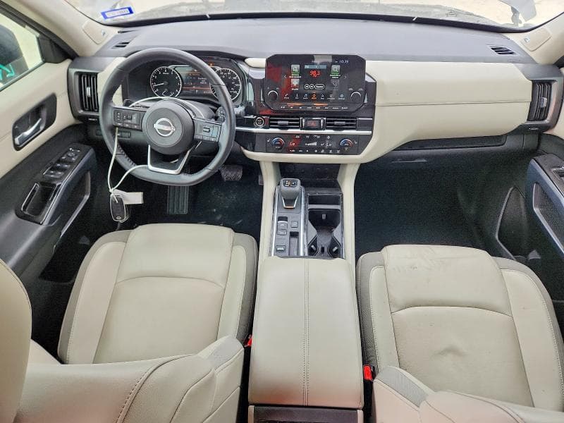 2023 NISSAN PATHFINDER SL 8