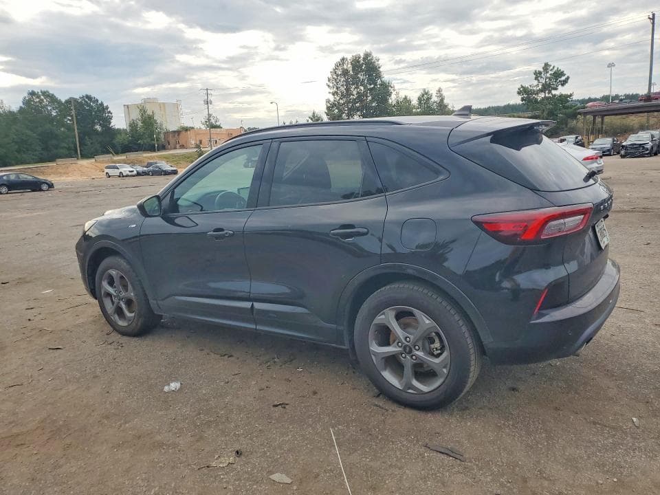 2024 FORD ESCAPE ST LINE 2