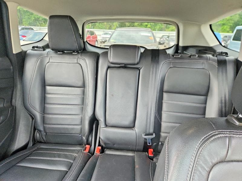 2018 FORD ESCAPE SEL 10