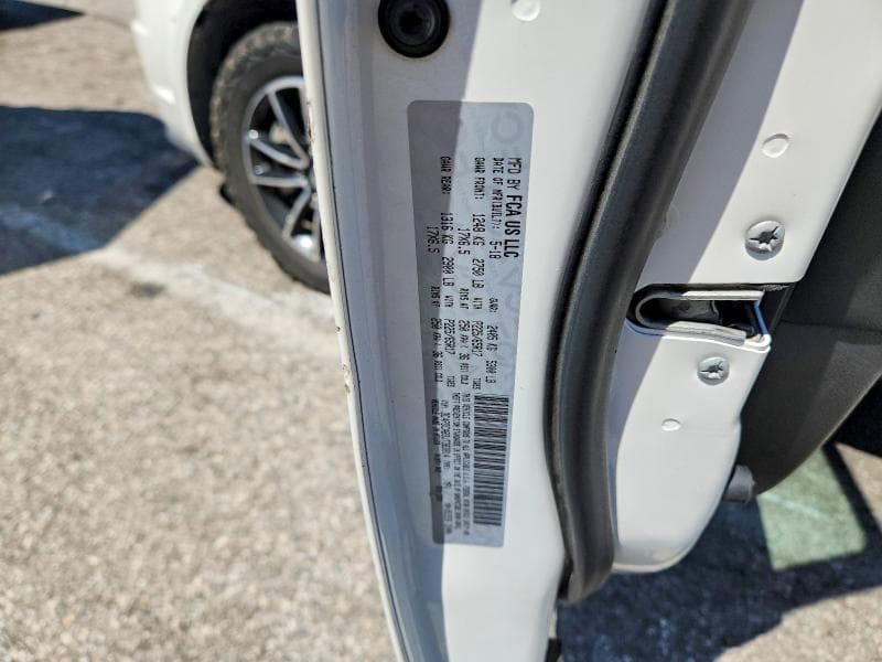 2018 DODGE JOURNEY SE 13