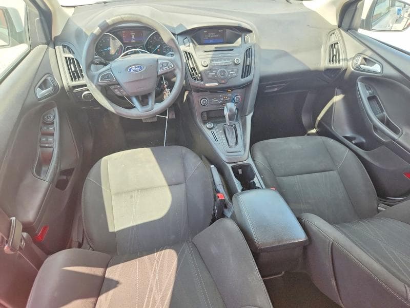 2017 FORD FOCUS SE 8