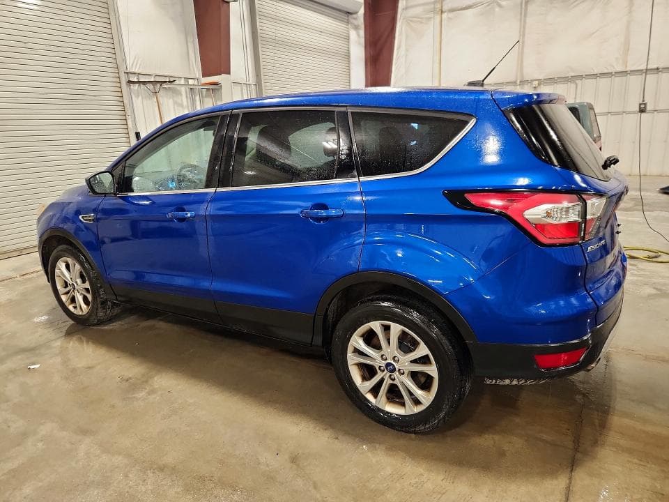 2017 FORD ESCAPE SE 2