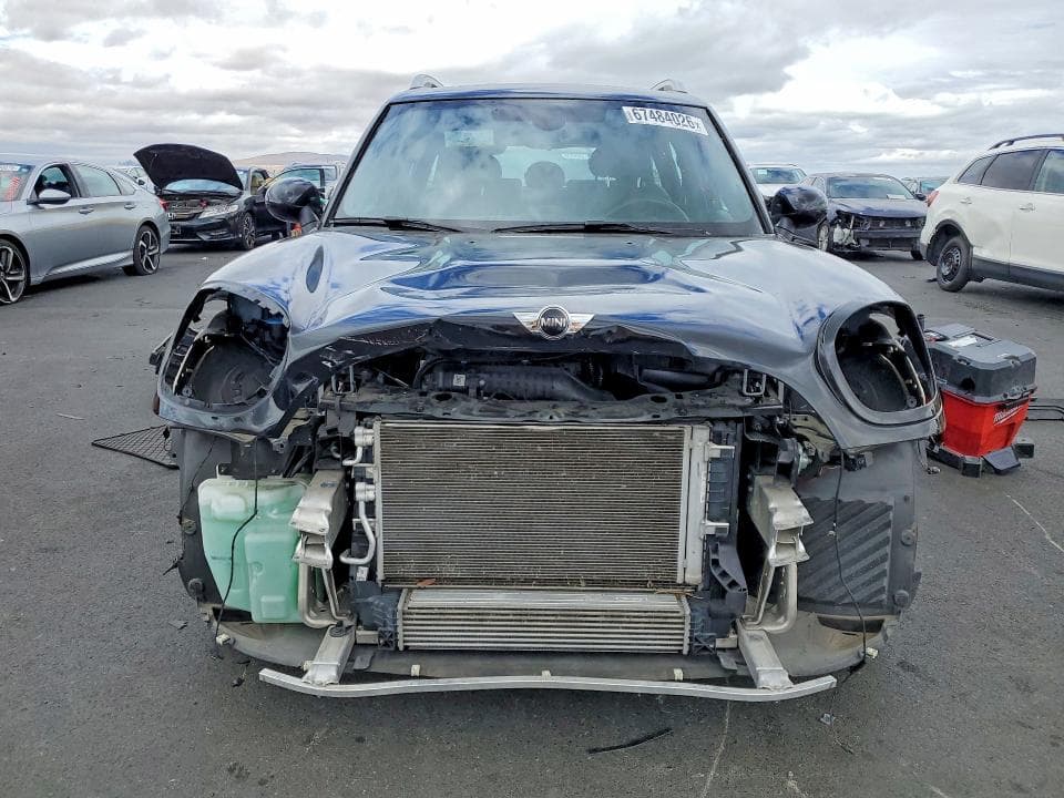 2017 MINI COOPER COUNTRYMAN ALL4 5