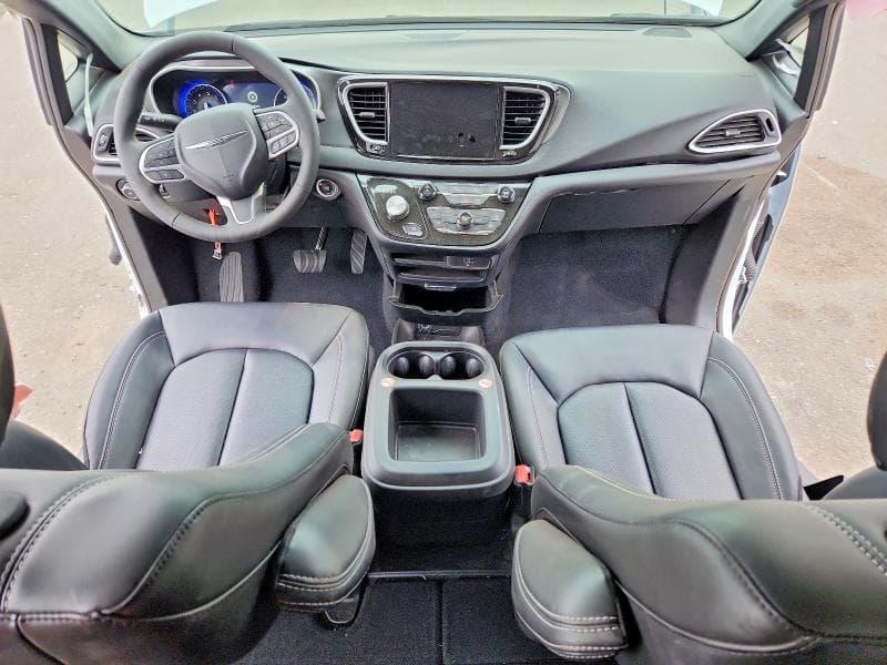 2026 CHRYSLER PACIFICA SELECT 8