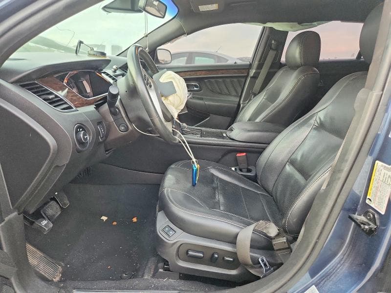 2019 FORD TAURUS LIMITED 7