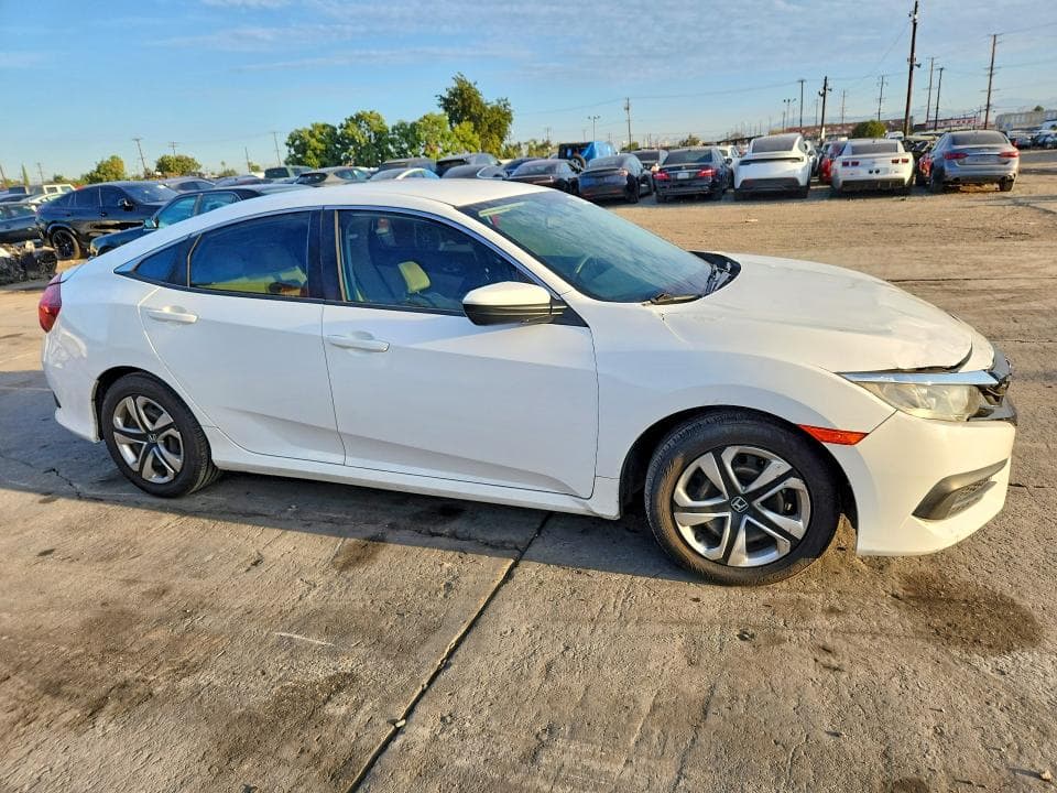 2018 HONDA CIVIC LX 4
