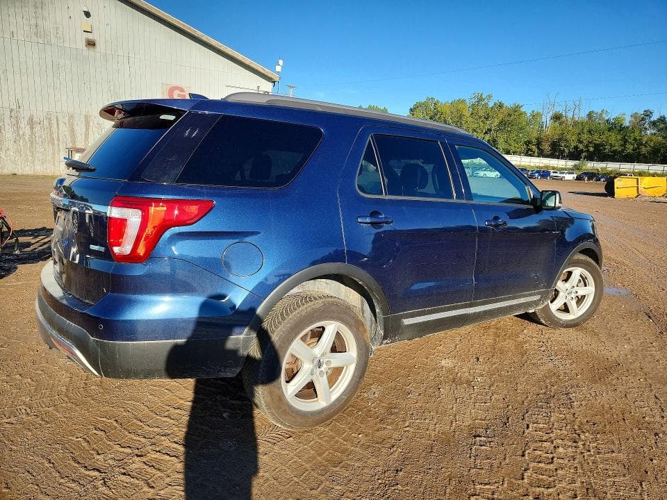 2017 FORD EXPLORER XLT 3