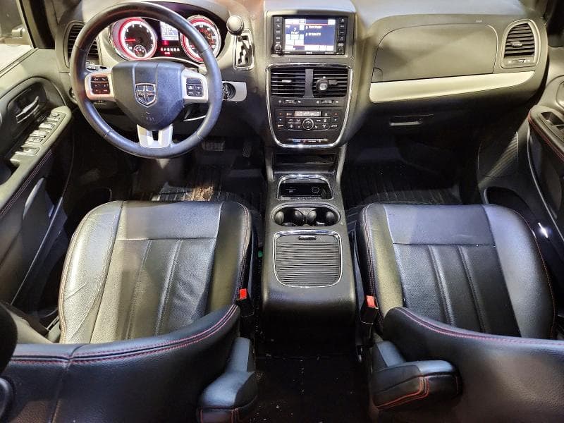 2017 DODGE GRAND CARAVAN GT 8