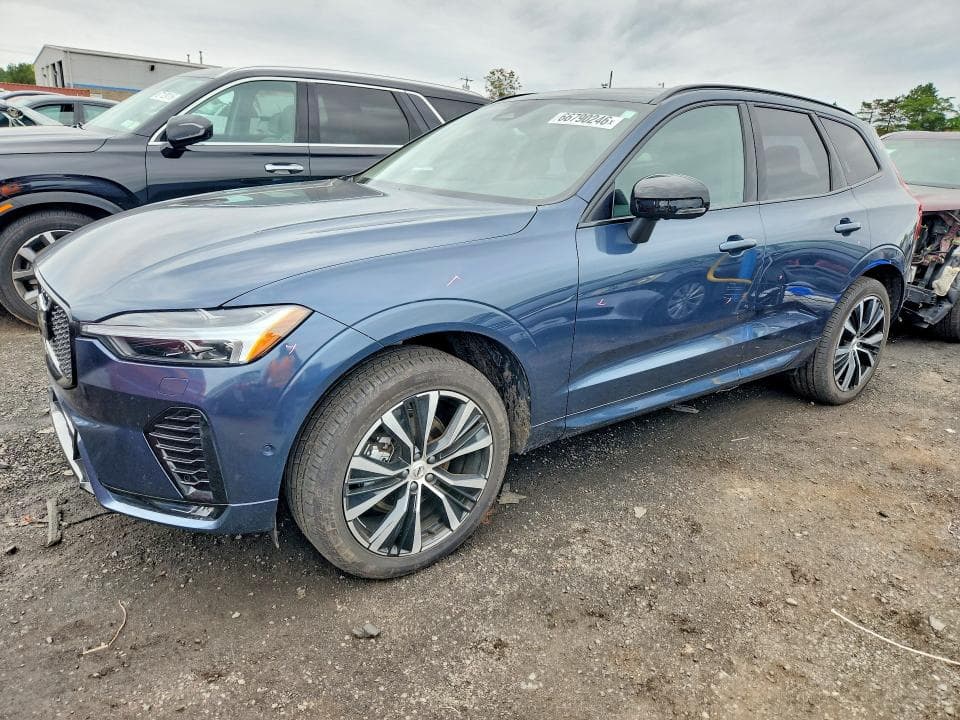2025 VOLVO XC60 PLUS - 1