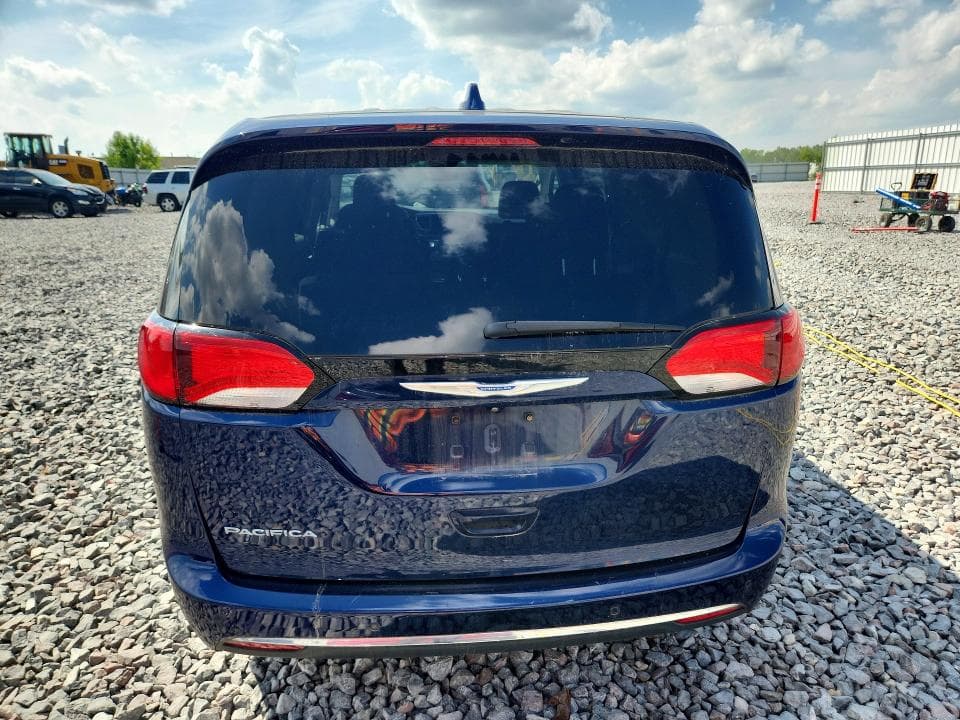 2018 CHRYSLER PACIFICA TOURING PLUS 6