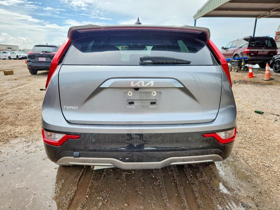 2023 KIA NIRO WIND 6