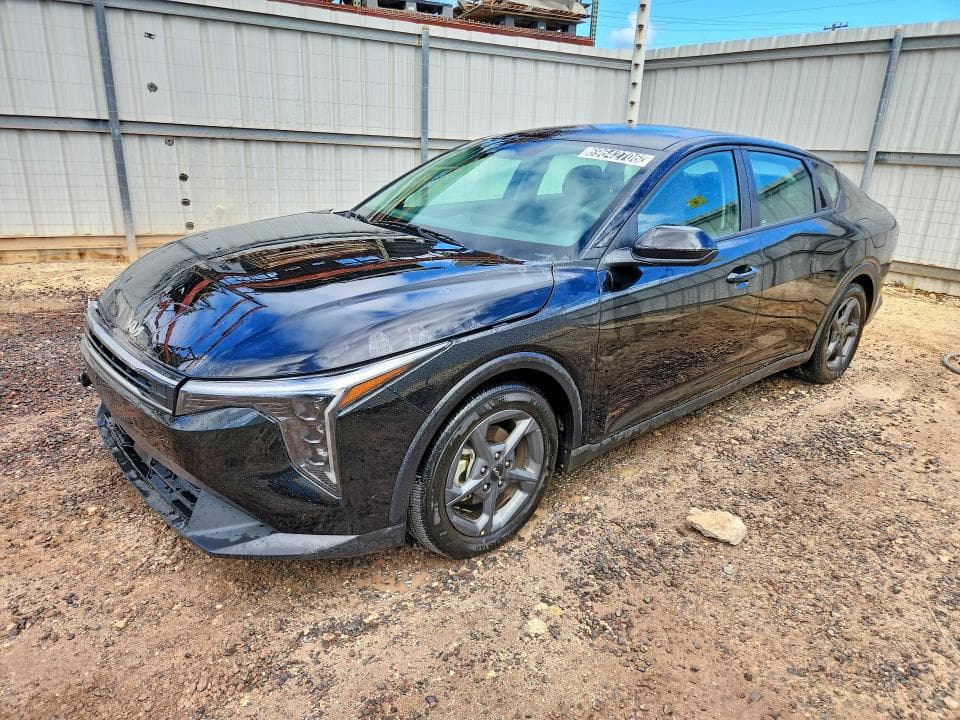 2025 KIA K4 LXS - 1