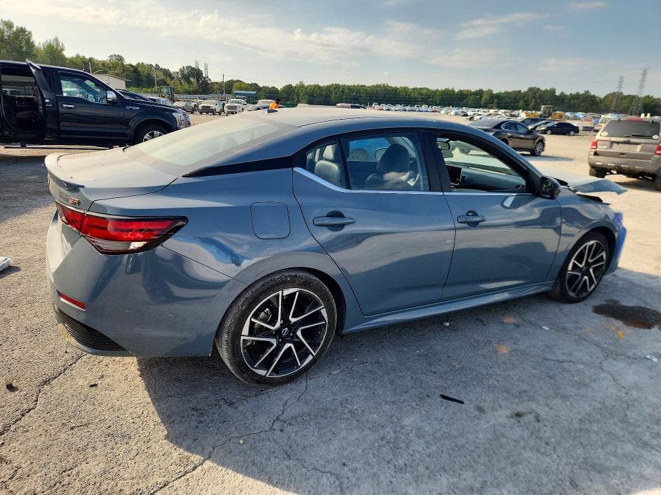 2024 NISSAN SENTRA SR 3