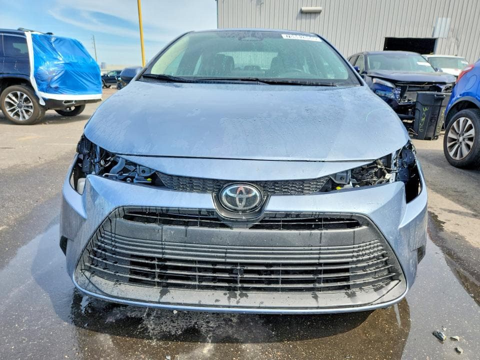 2026 TOYOTA COROLLA LE 5
