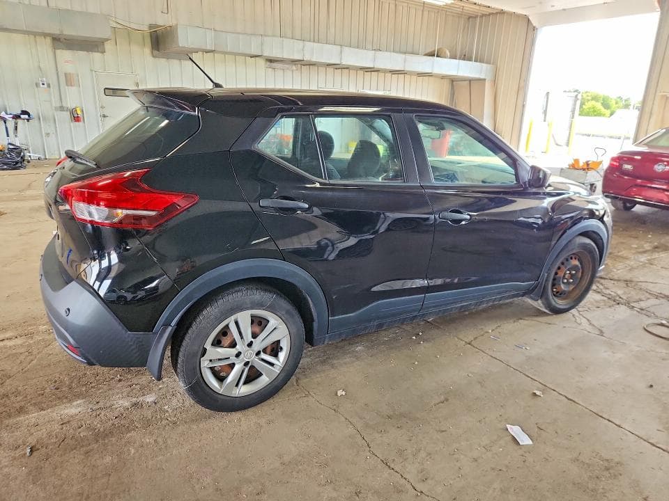 2020 NISSAN KICKS S 3