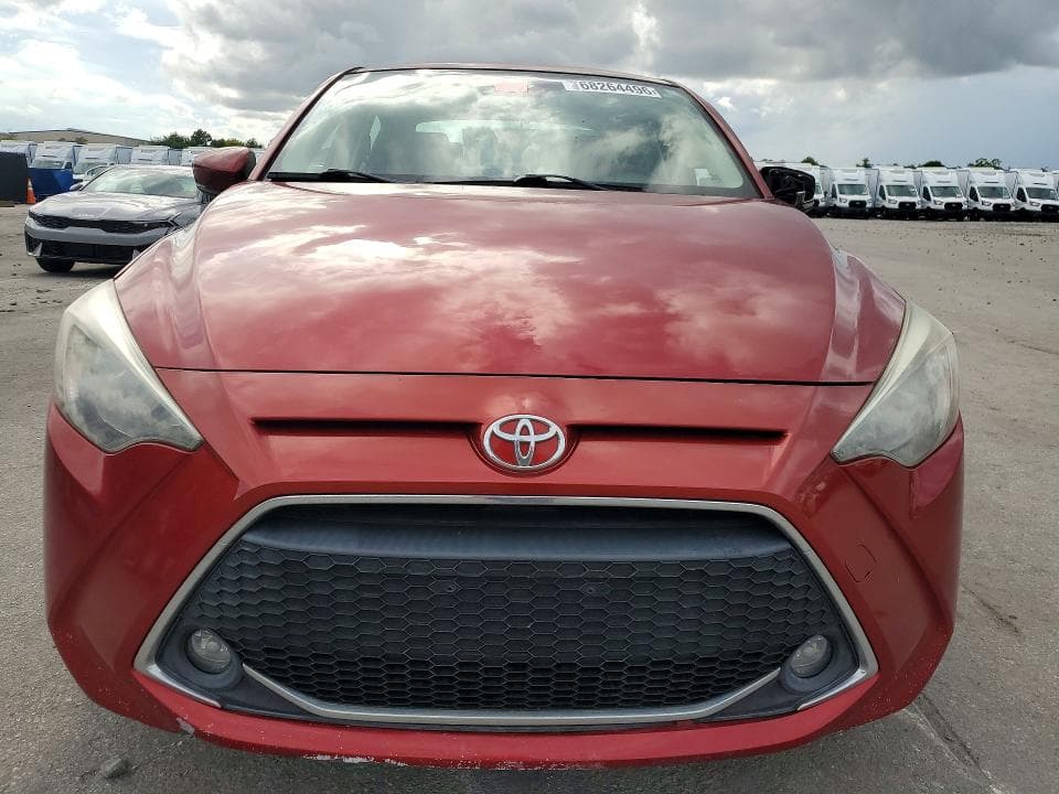 2019 TOYOTA YARIS LE 5