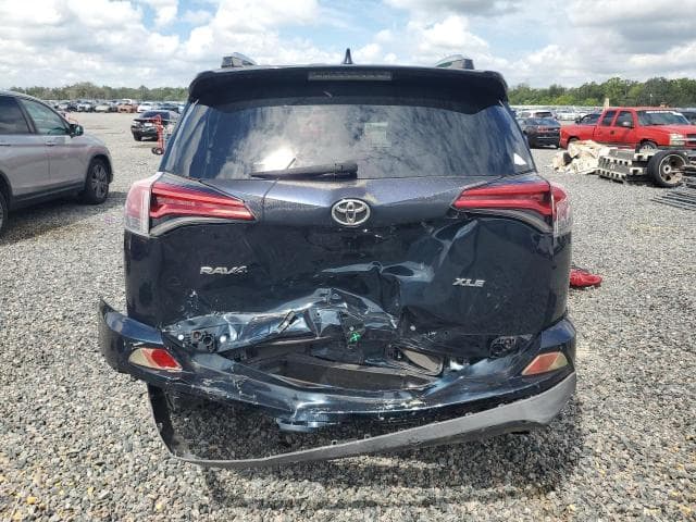 2017 TOYOTA RAV4 XLE 6