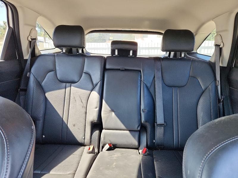 2024 KIA SORENTO S 10