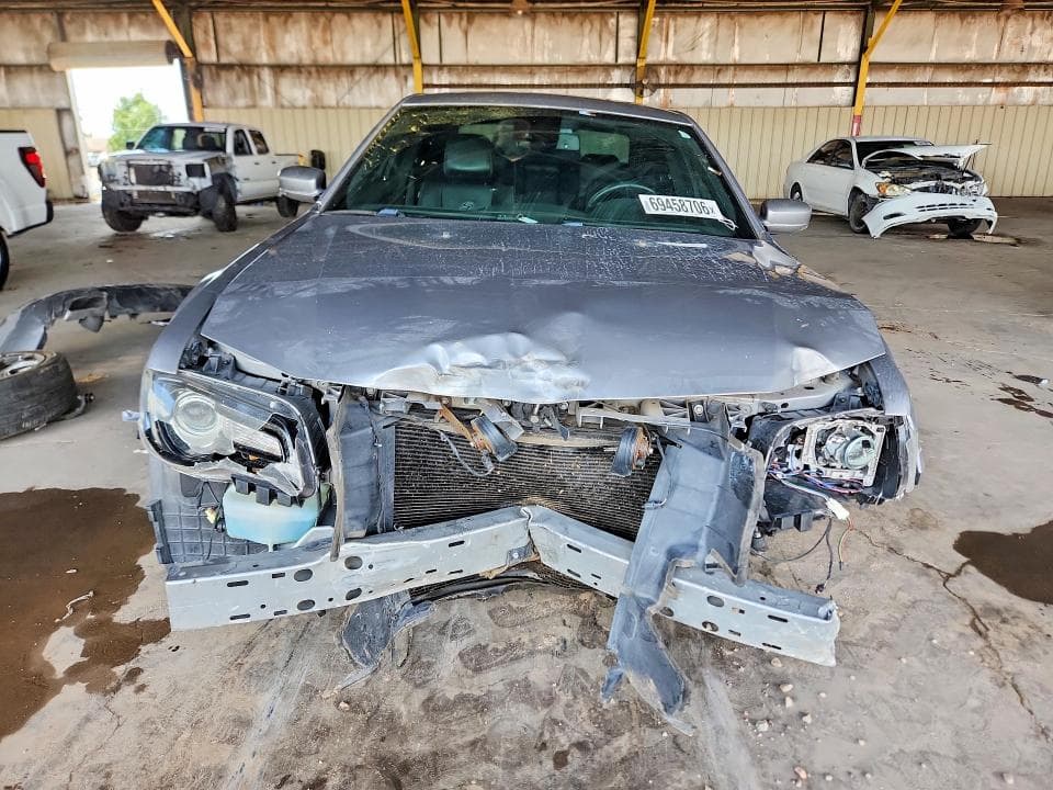 2018 CHRYSLER 300 S 5