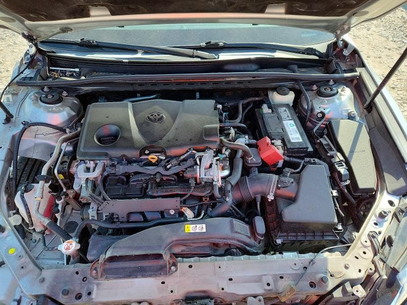 2018 TOYOTA CAMRY L 11