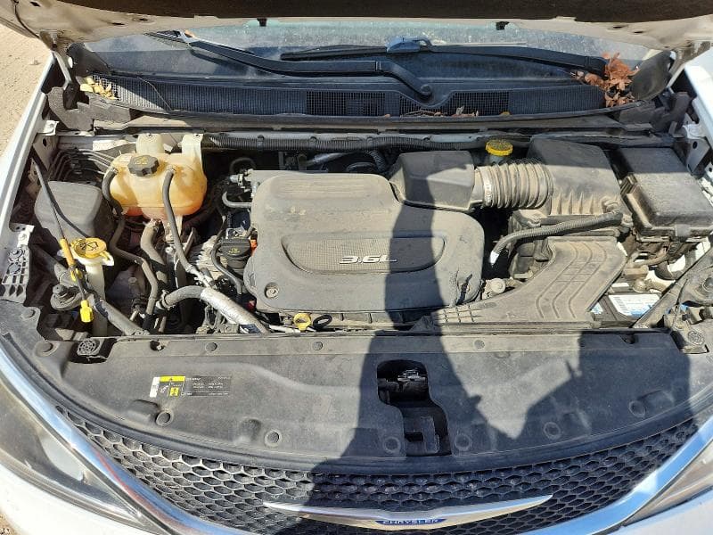 2019 CHRYSLER PACIFICA TOURING PLUS 12